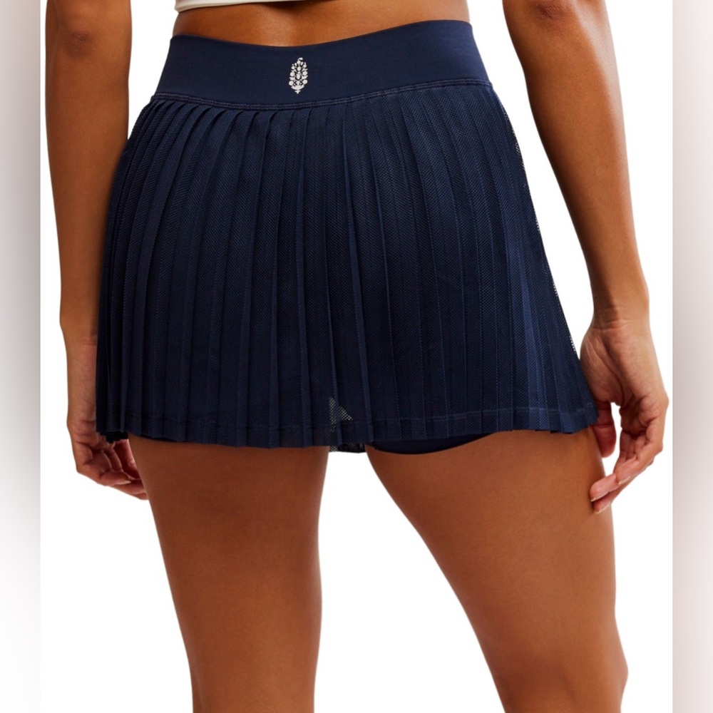 Free People Movement X FP Rally Ruffle Mini Skort in Navy Blue ~ Size XL ~ NWT - Picture 10 of 16